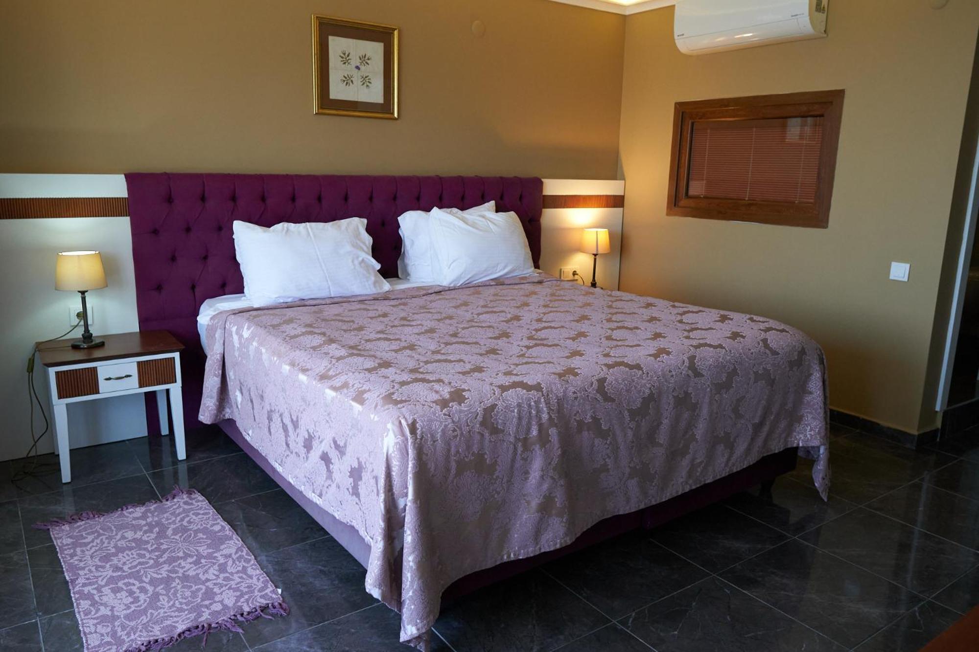 Phellos Suites Boutique Hotel Шіле Екстер'єр фото
