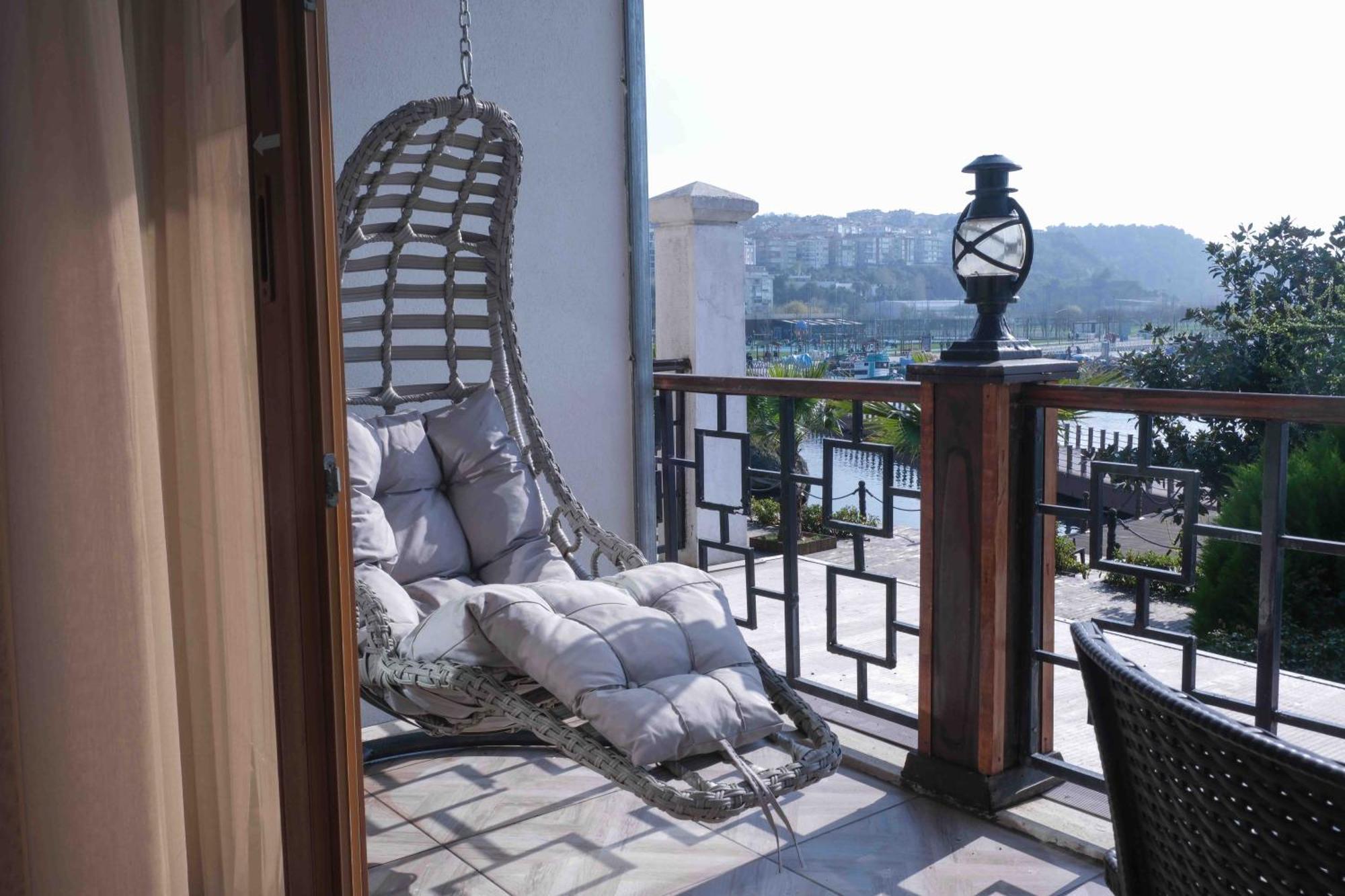 Phellos Suites Boutique Hotel Шіле Екстер'єр фото
